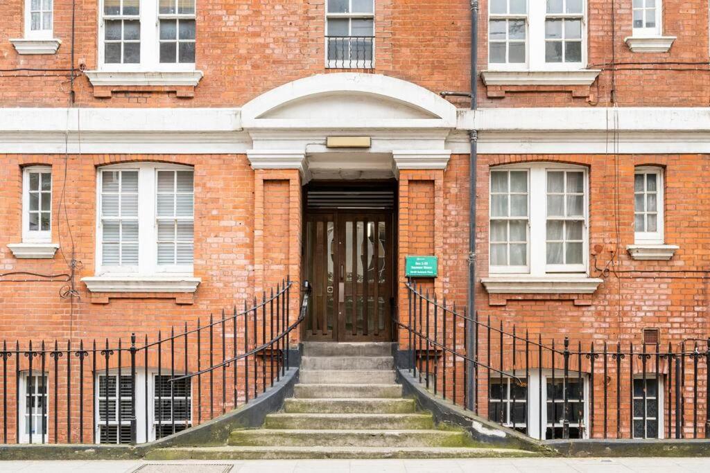 Cozy Apt In Central London Exterior photo