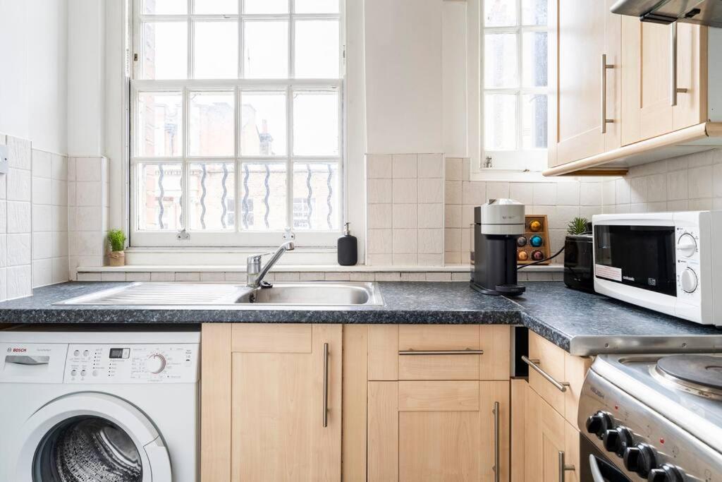 Cozy Apt In Central London Exterior photo