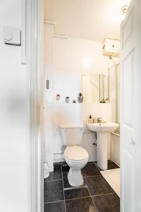 Cozy Apt In Central London Exterior photo