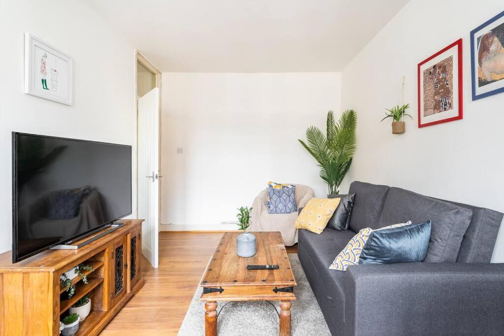 Cozy Apt In Central London Exterior photo